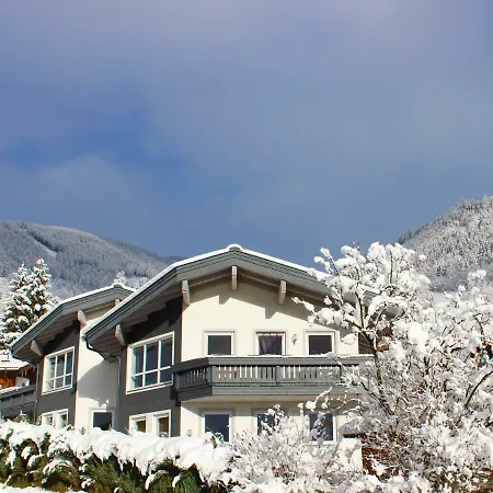 Ferienhaus Chalet Bergbach Piesendorf